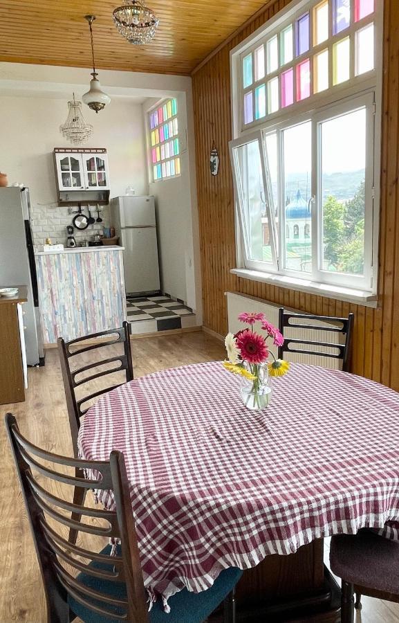 Guest House Third Floor تبليسي المظهر الخارجي الصورة