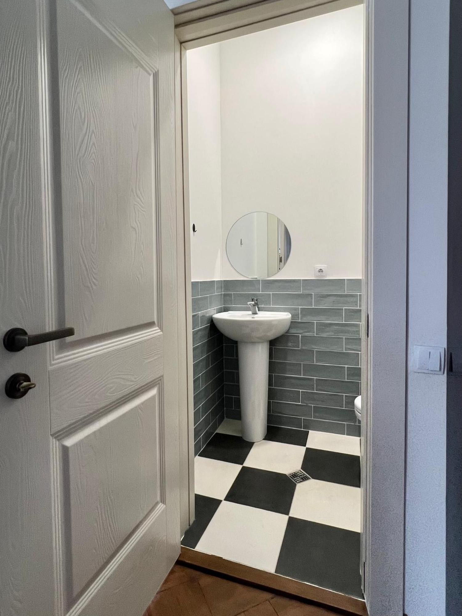 Guest House Third Floor تبليسي المظهر الخارجي الصورة