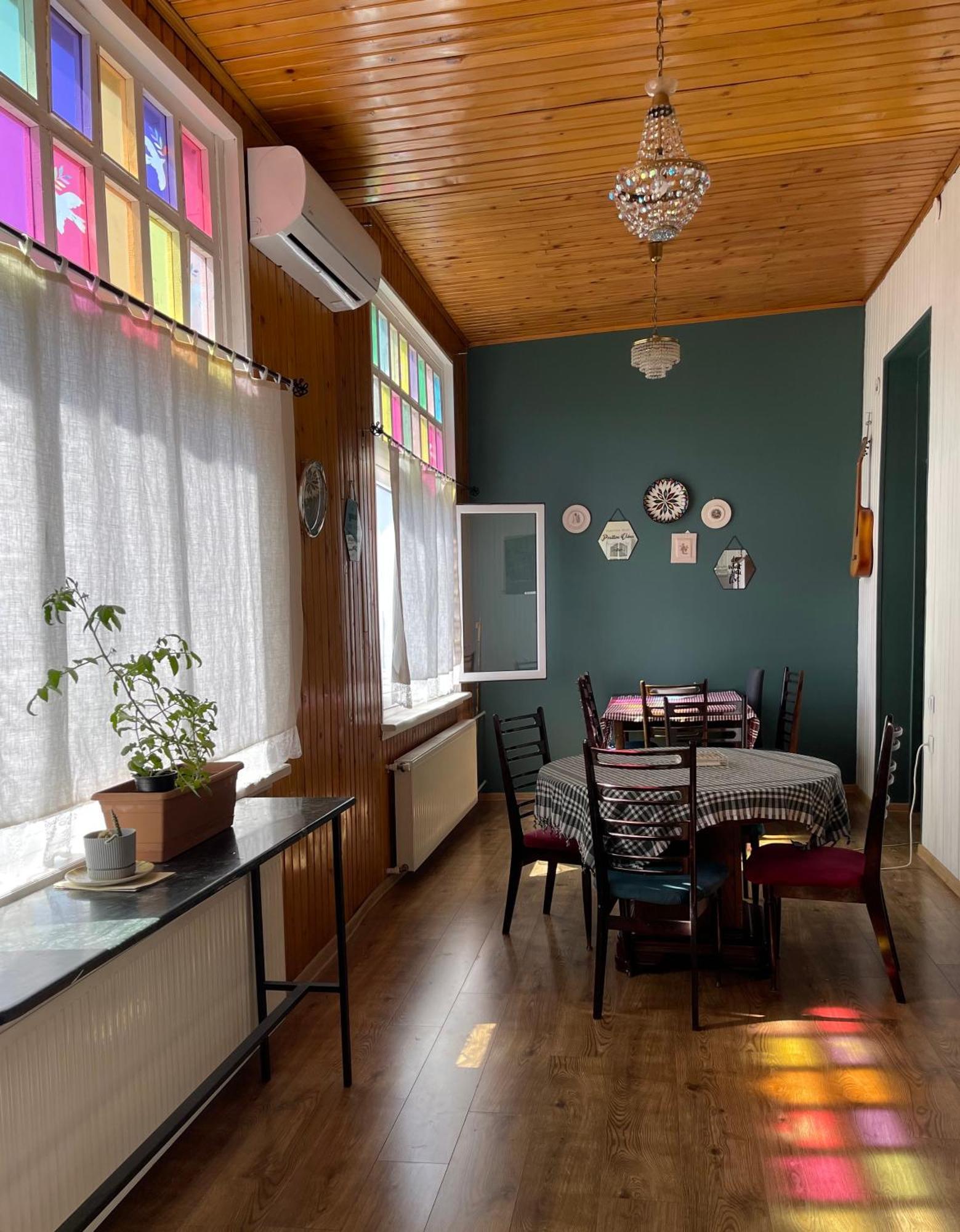 Guest House Third Floor تبليسي المظهر الخارجي الصورة
