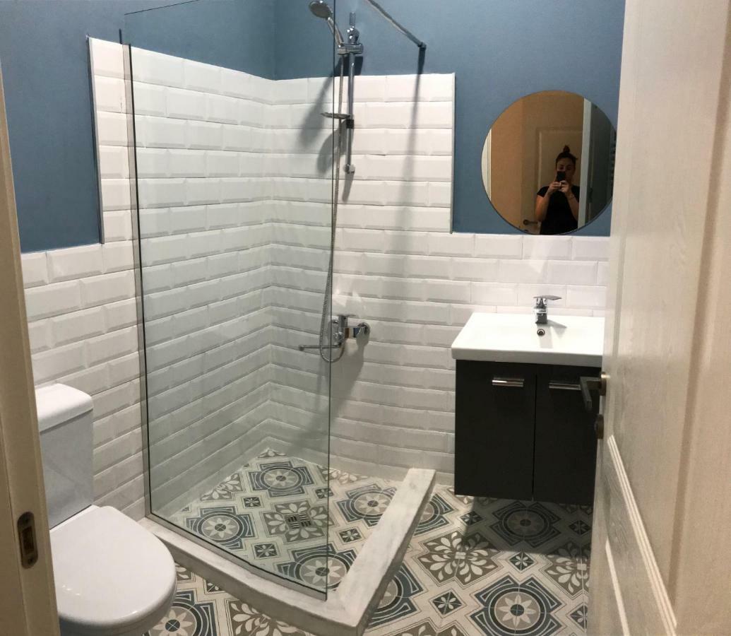 Guest House Third Floor تبليسي المظهر الخارجي الصورة