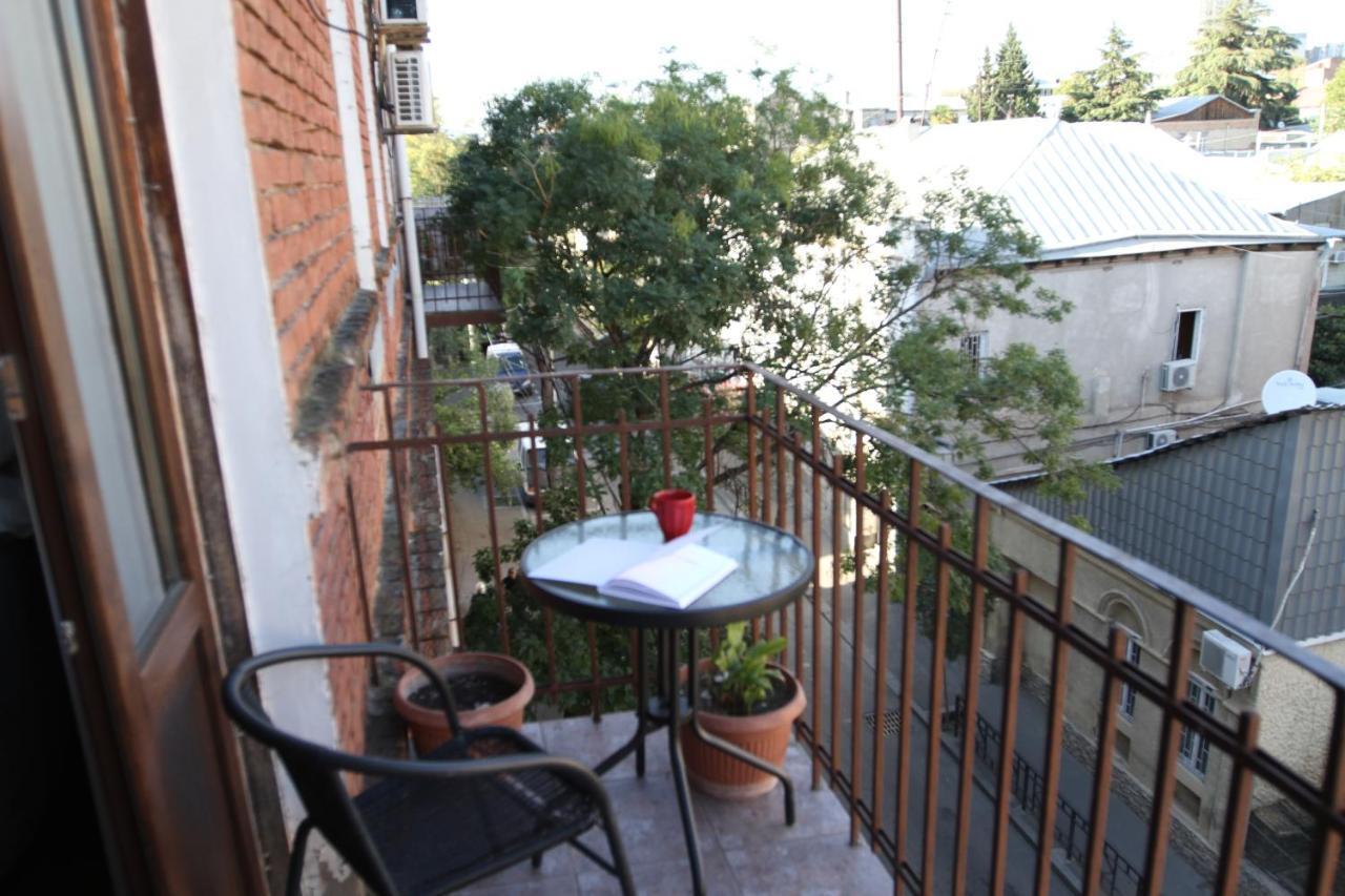 Guest House Third Floor تبليسي المظهر الخارجي الصورة